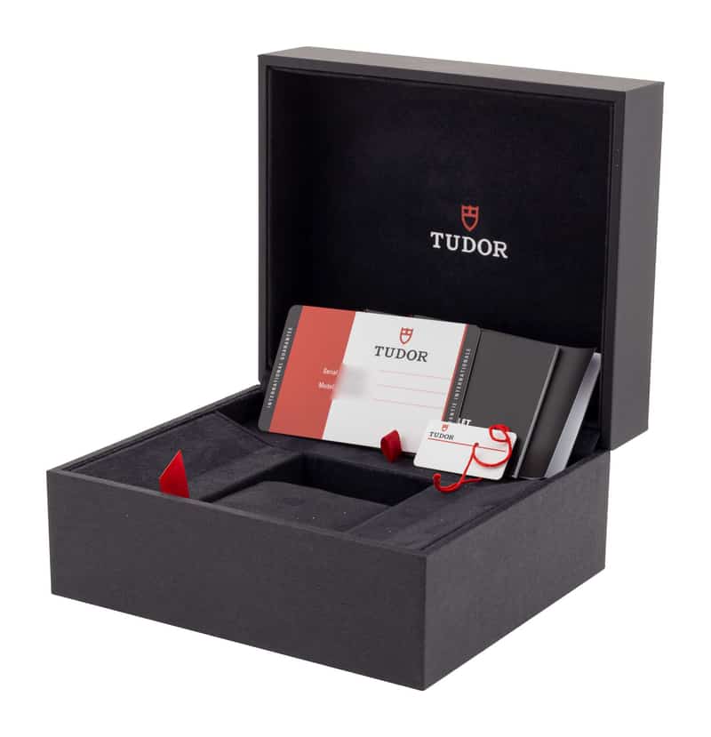 Tudor Black Bay GMT M79830RB-0001